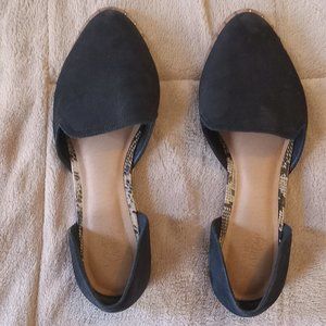 Crown Vintage flats size 8